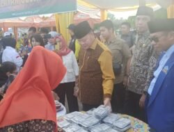 Gubernur Bengkulu Meninjau UMKM Nelayan Sumber Jaya, Rohidin Mersyah: Bumbu Pecal di Sini Rasanya Pecal Banget